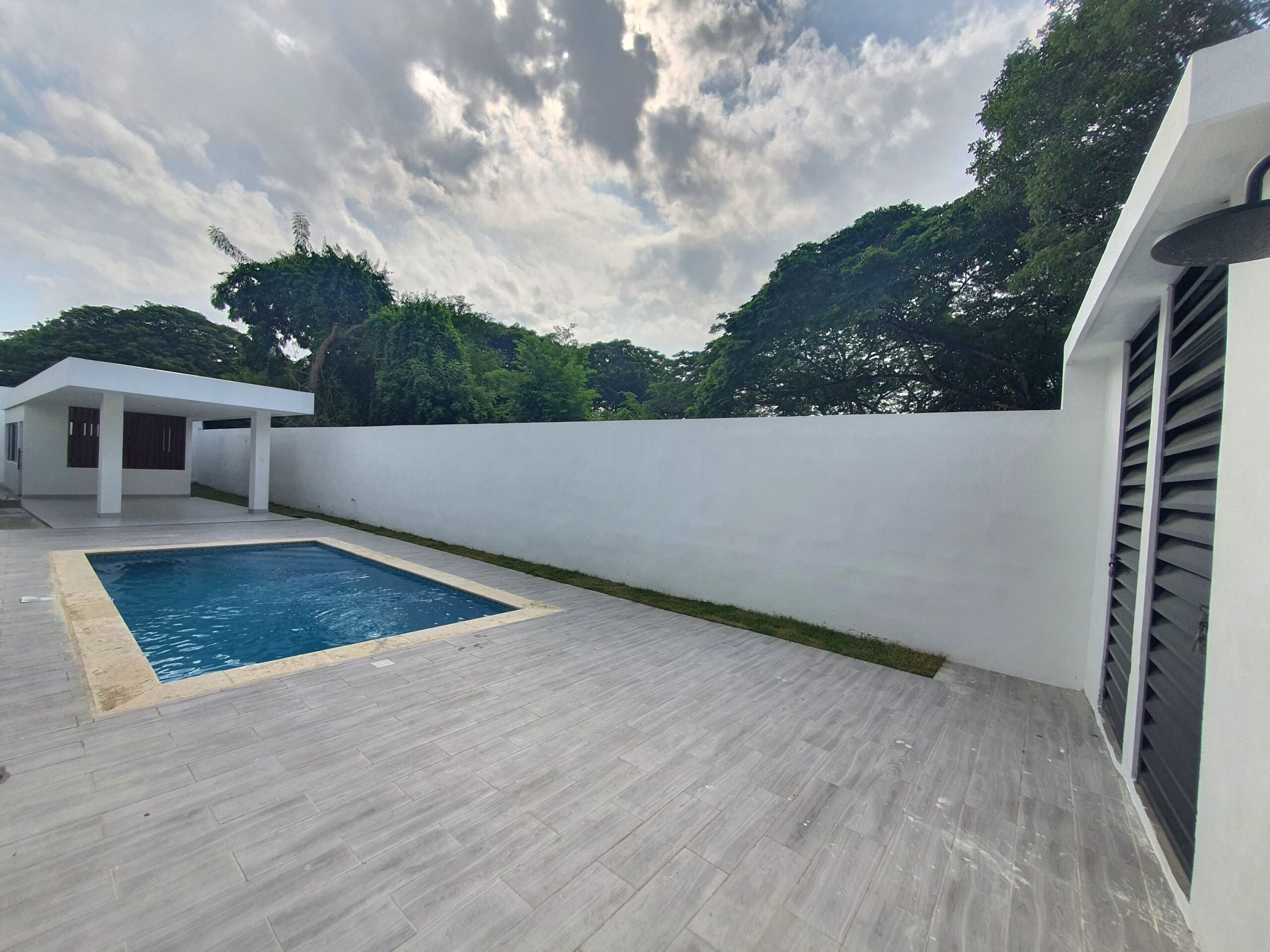 Apartamentos de lujo en Reparto Imperial, Santiago (6to y 8vo piso)