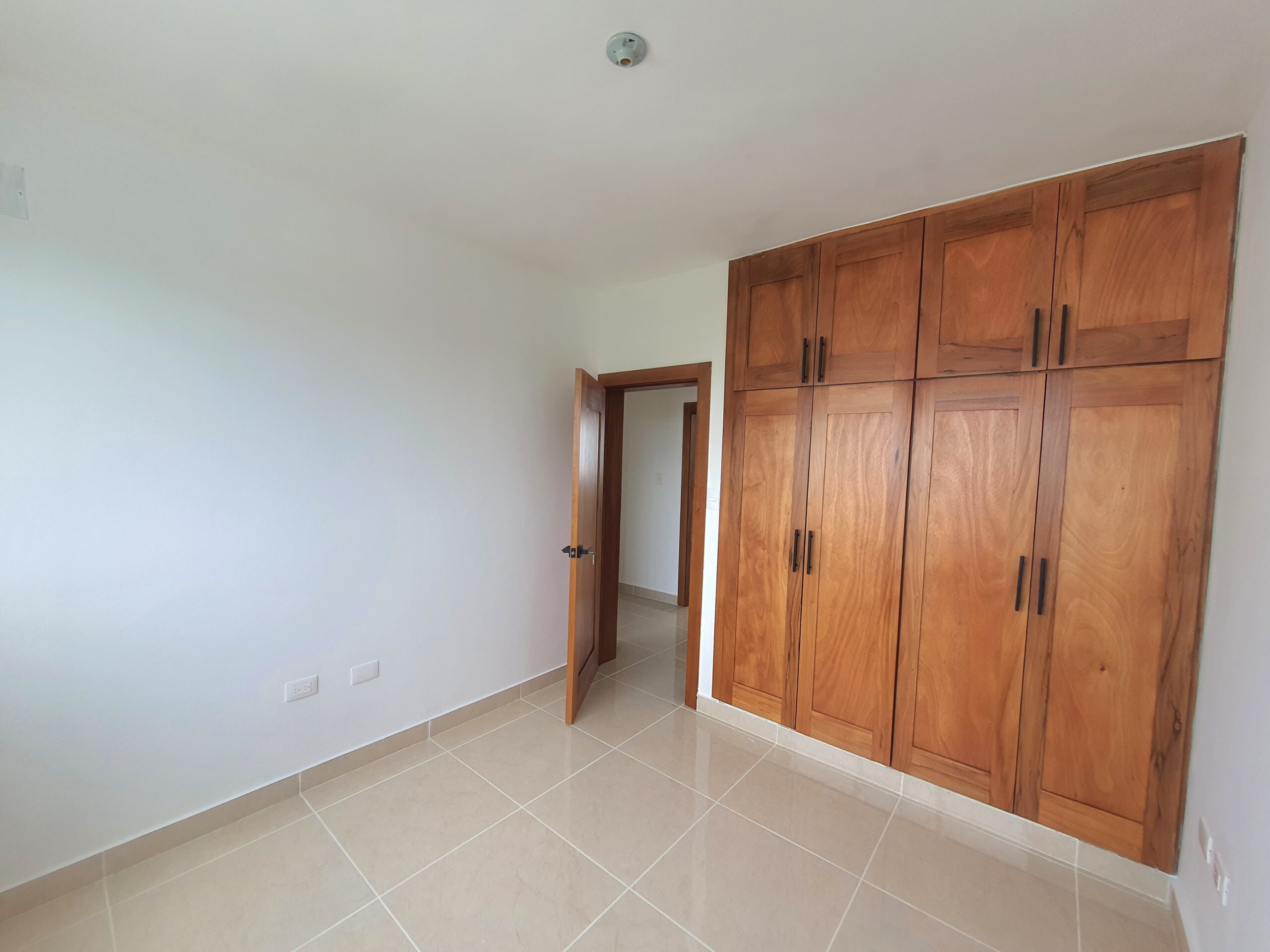 Apartamentos de lujo en Reparto Imperial, Santiago (6to y 8vo piso)