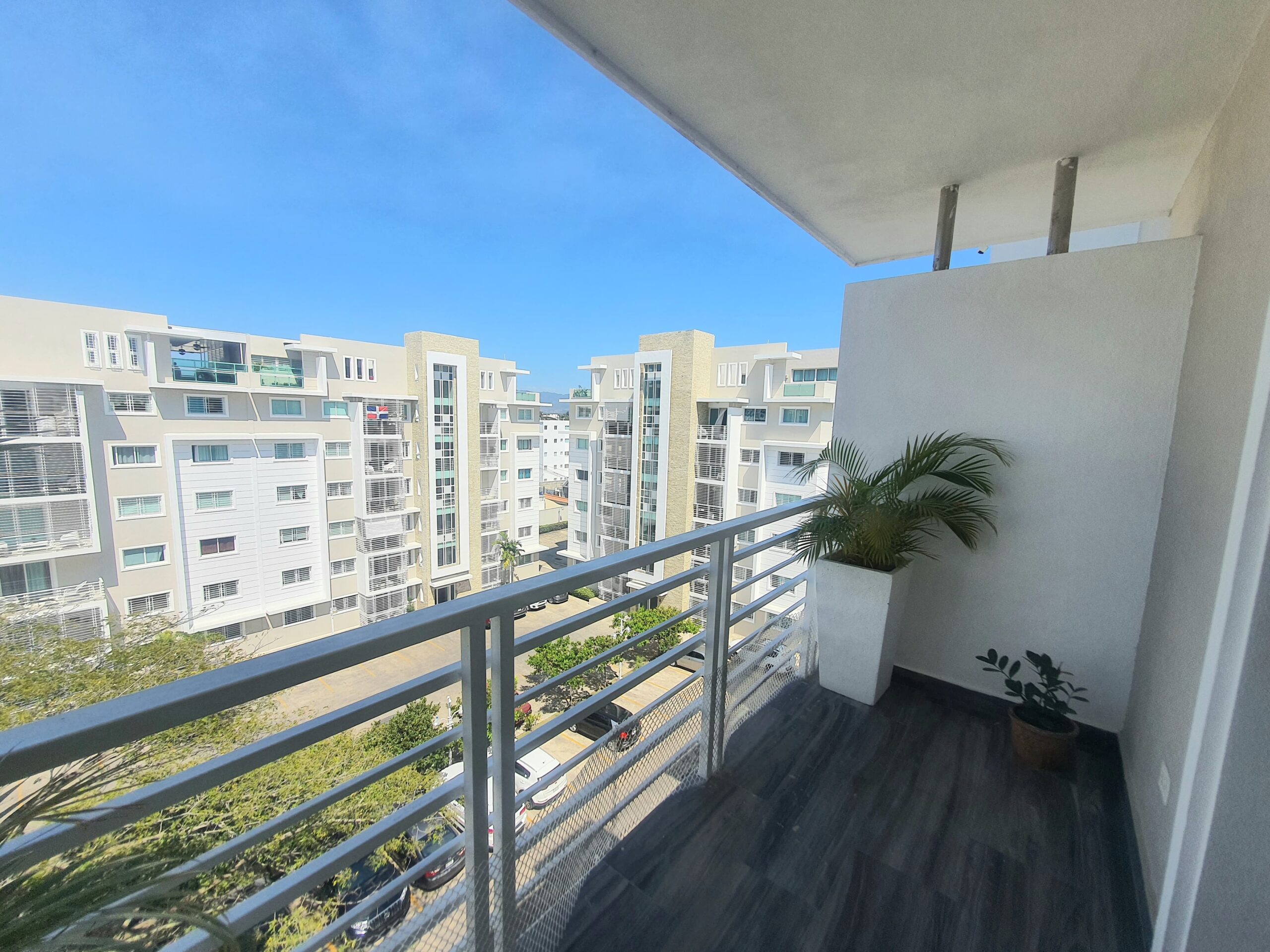 Penthouse en venta proximo a PUCMM. Santiago