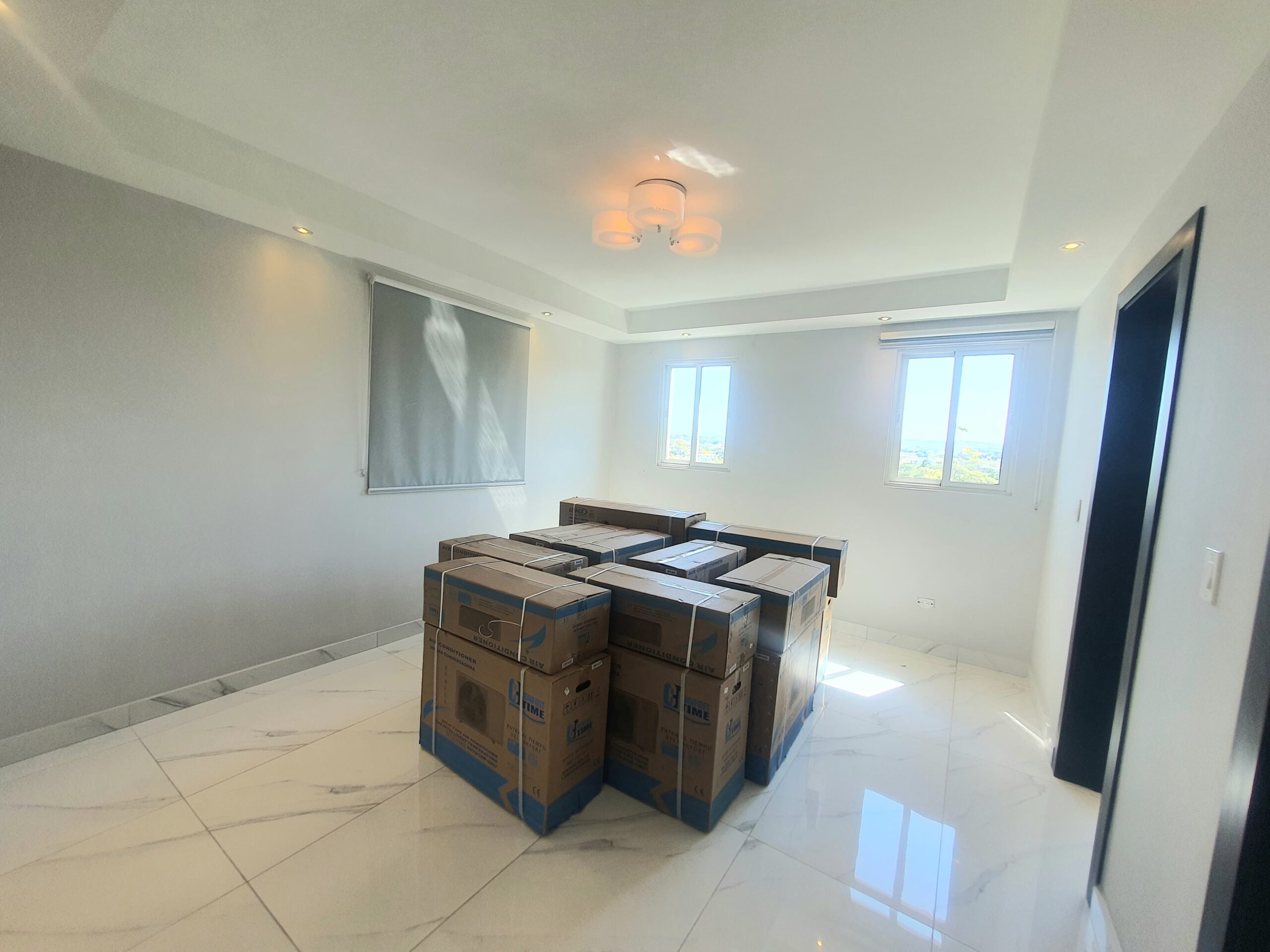 Penthouse en venta proximo a PUCMM. Santiago