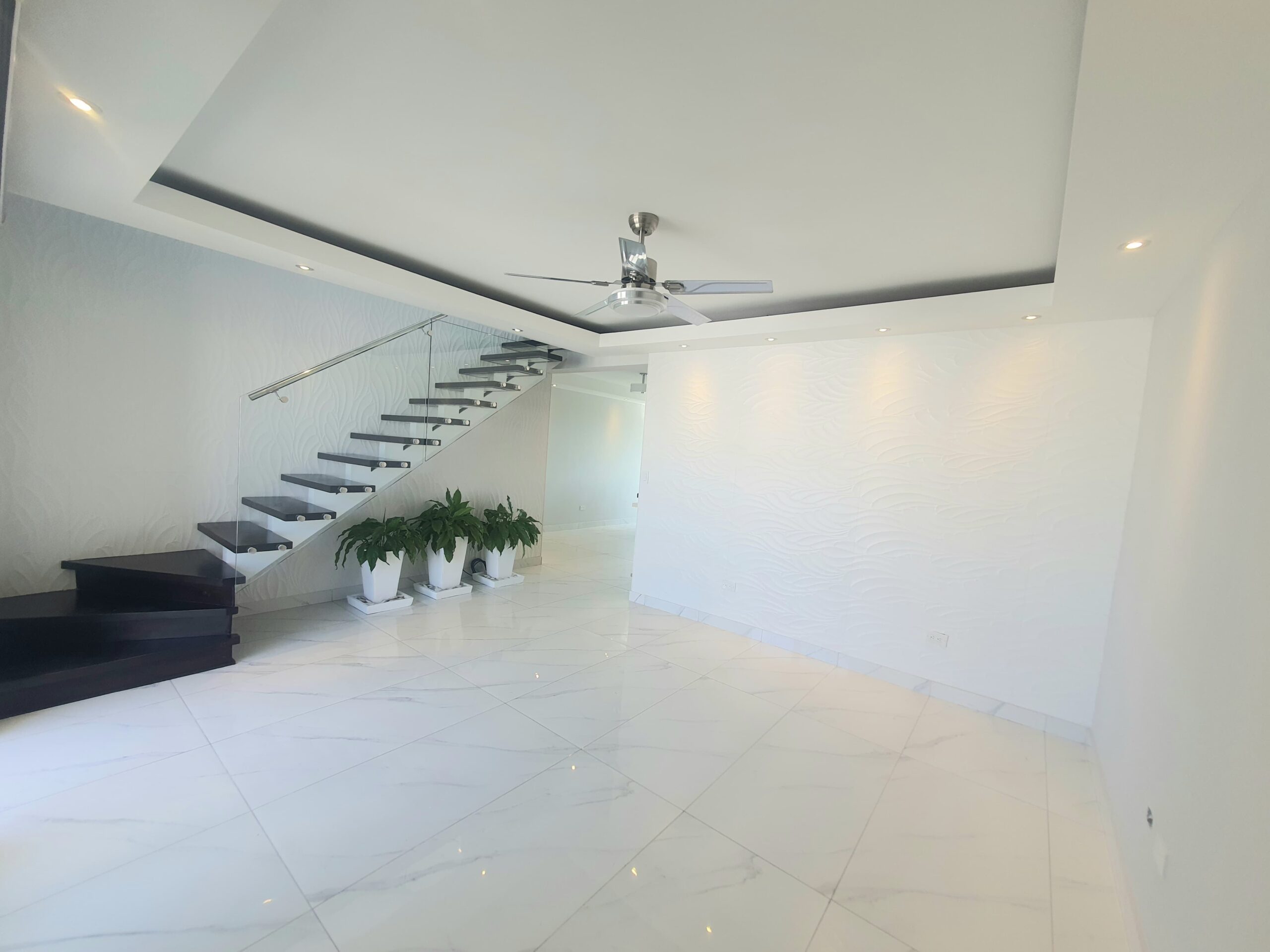 Penthouse en venta proximo a PUCMM. Santiago