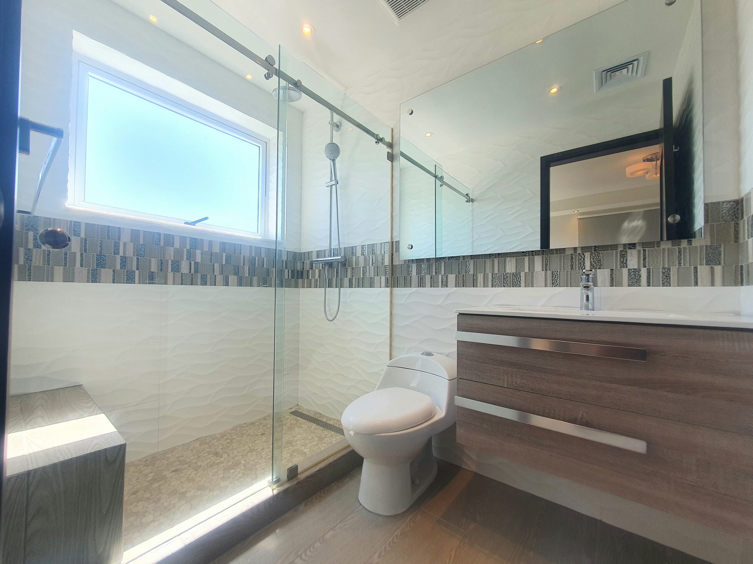 Penthouse en venta proximo a PUCMM. Santiago