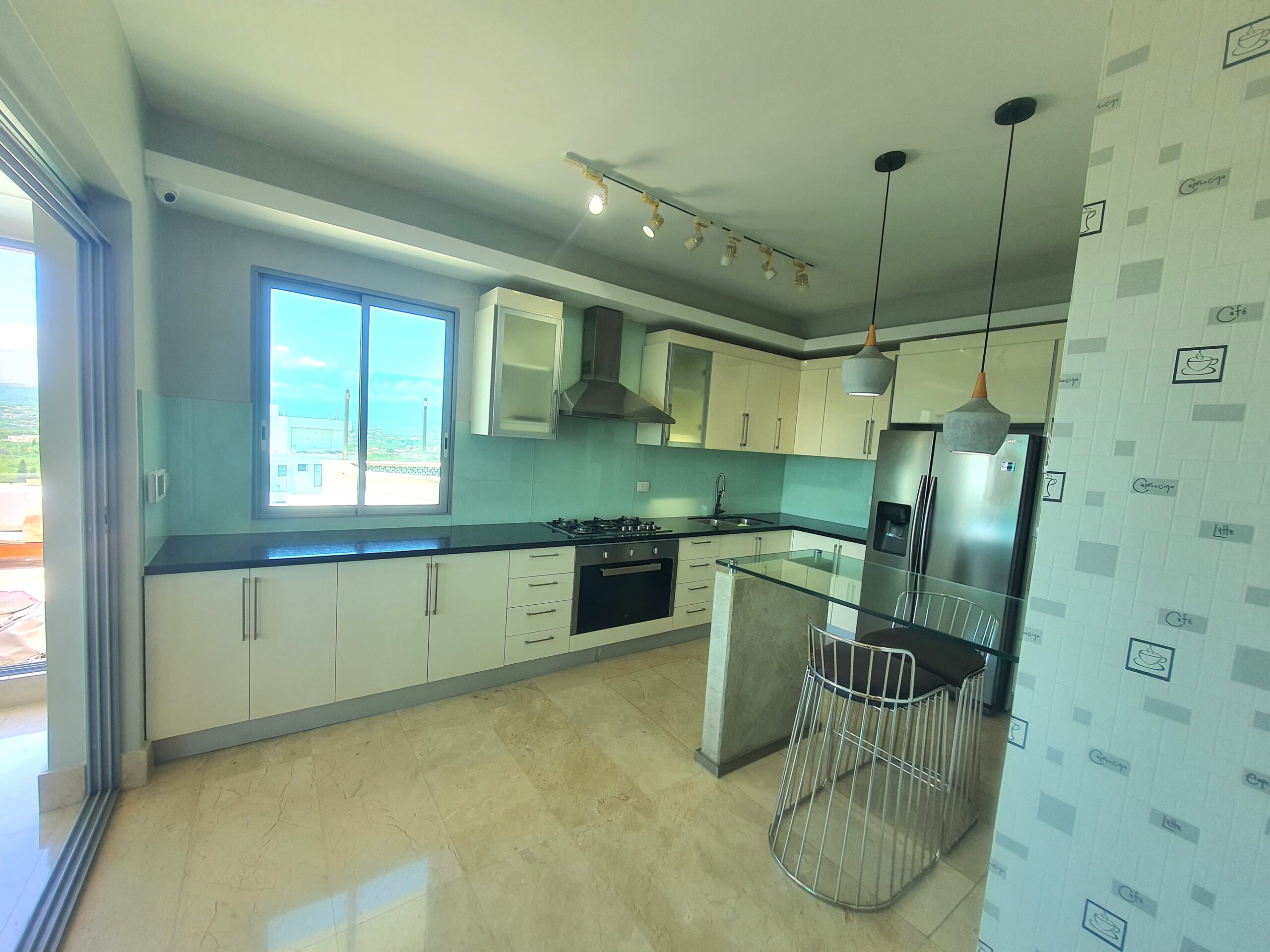 Penthouse En Venta Con Preciosa Vista Y Jacuzzy En Terraza Privada -13vo y 14vo piso