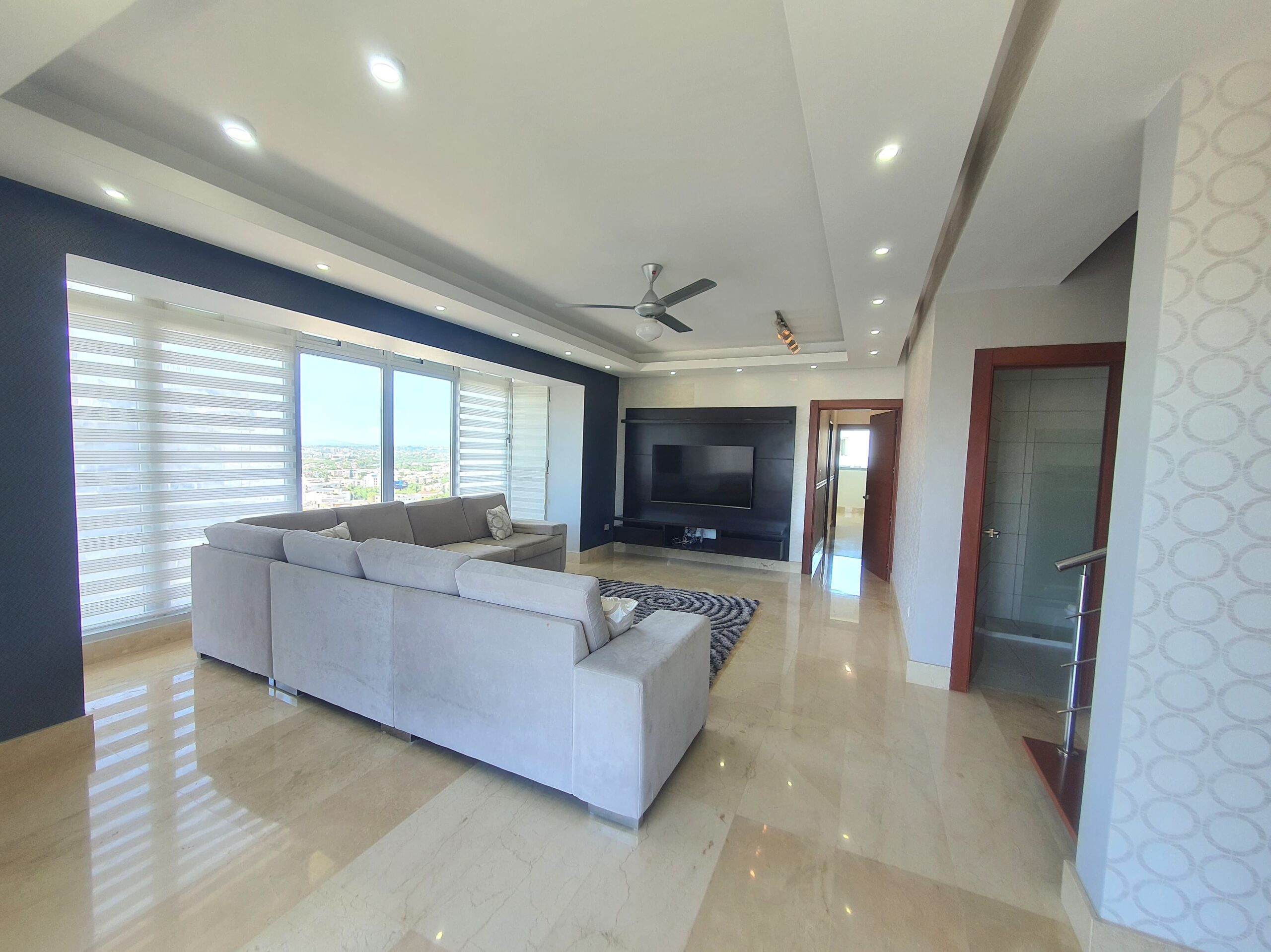 Penthouse En Venta Con Preciosa Vista Y Jacuzzy En Terraza Privada -13vo y 14vo piso