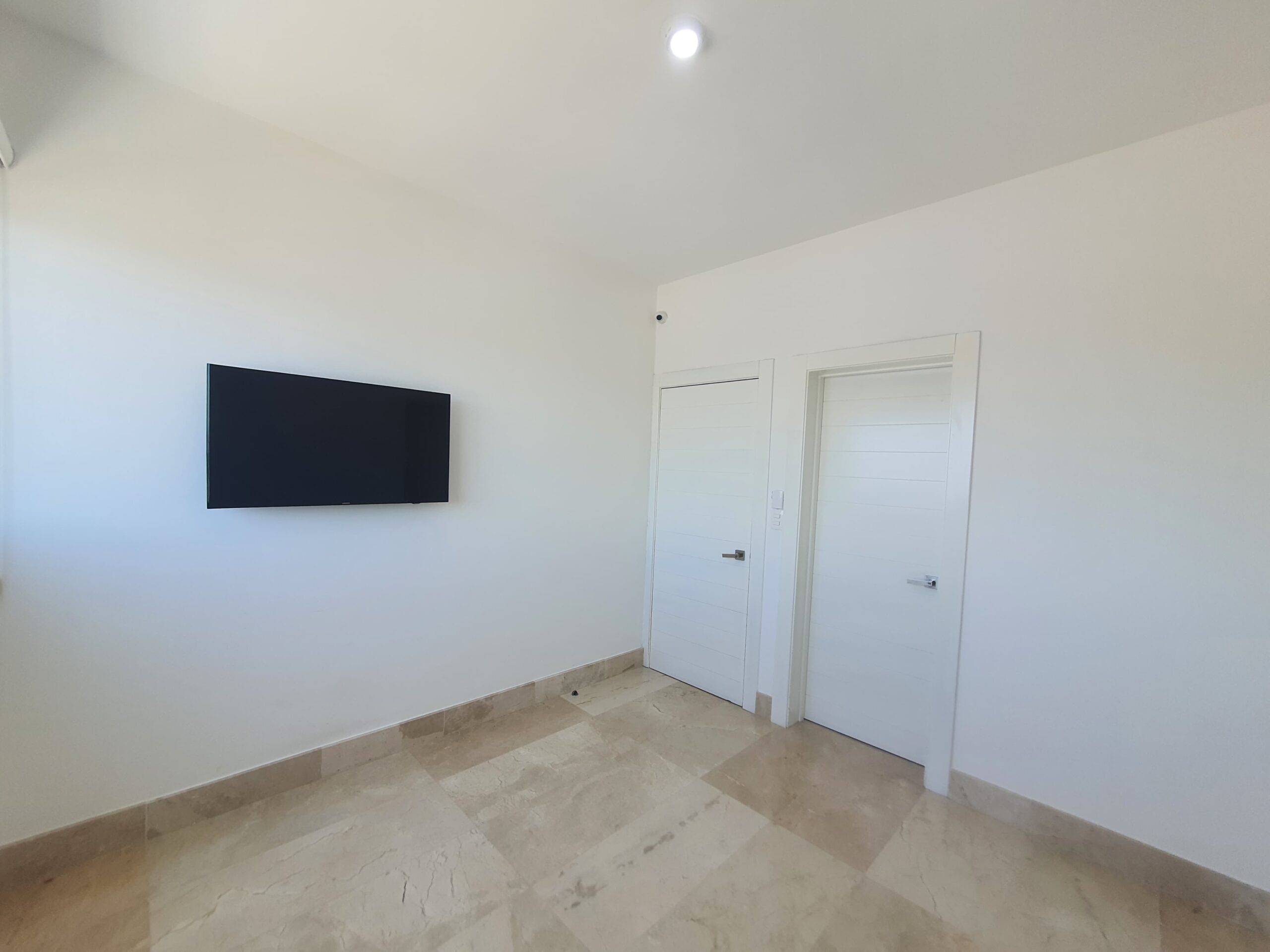 Penthouse En Venta Con Preciosa Vista Y Jacuzzy En Terraza Privada -13vo y 14vo piso