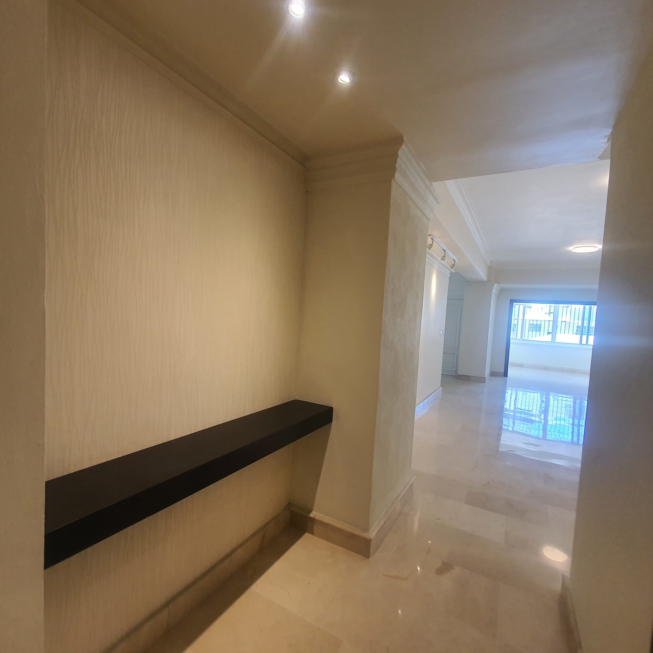 Apartamento Amplio y de Lujo En Los Cerros De Gurabo, Santiago