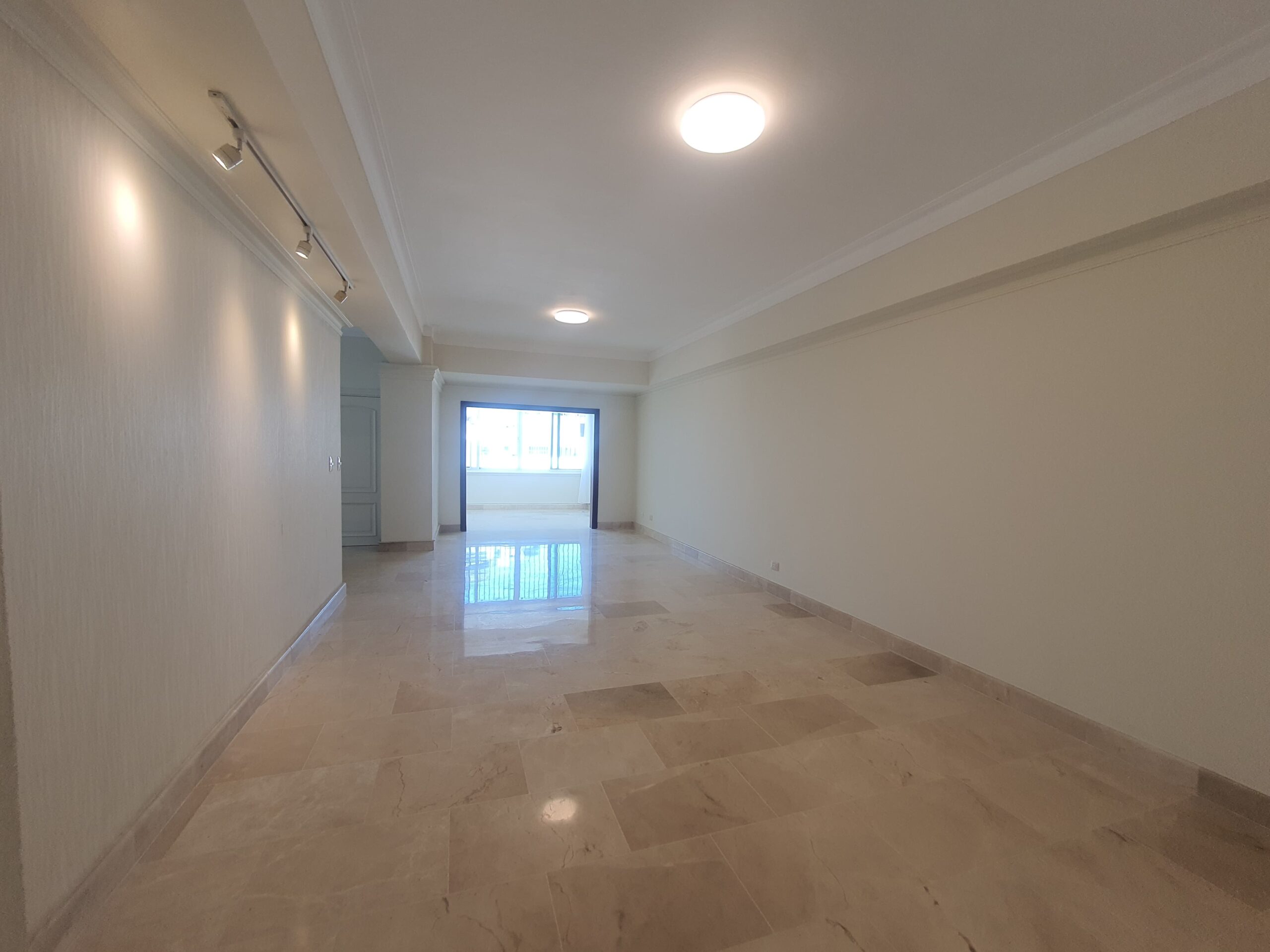 Apartamento Amplio y de Lujo En Los Cerros De Gurabo, Santiago