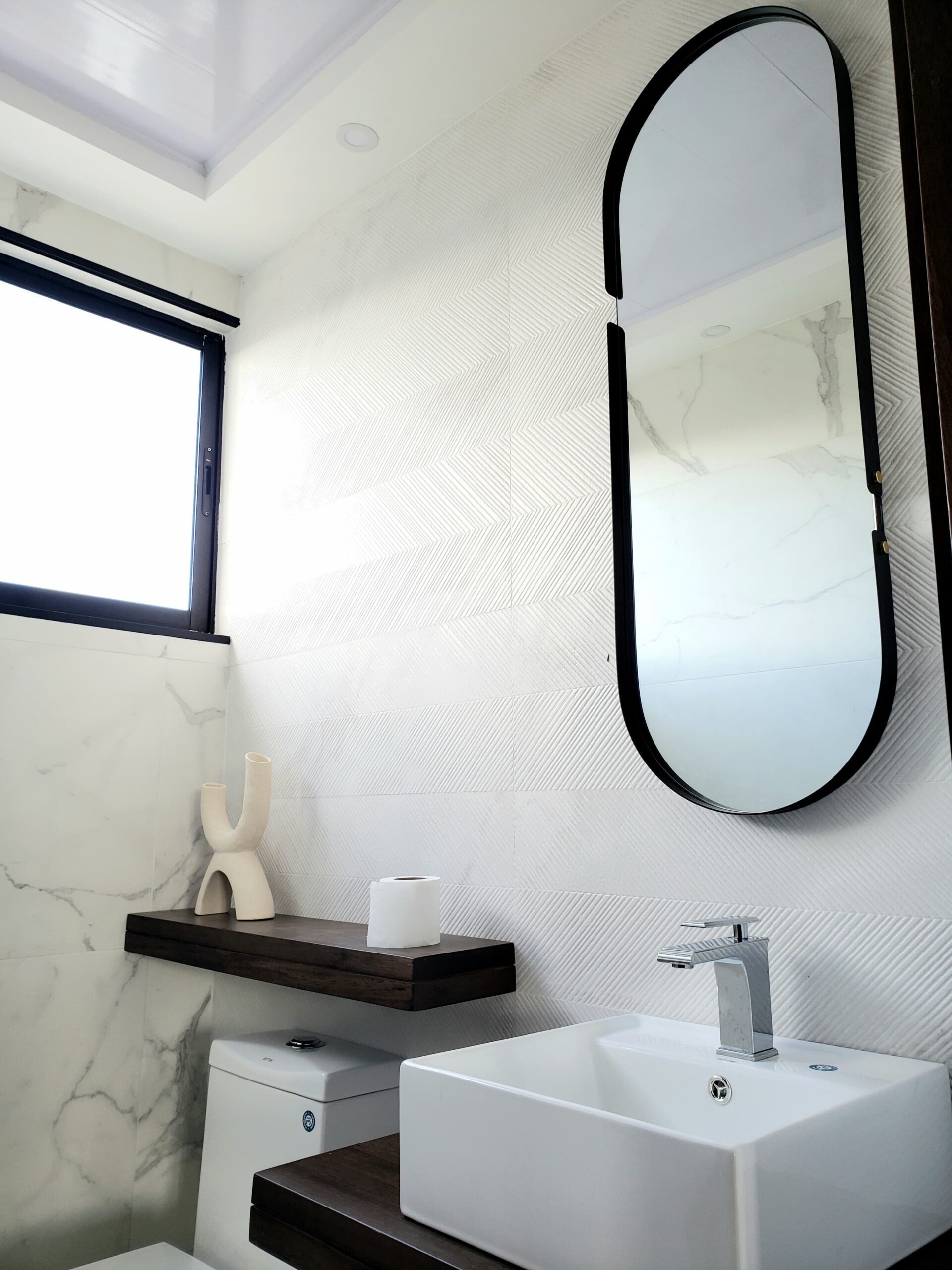 Apartamento Nuevo (2do nivel) en Torre en Villa Olga Santiago, RD