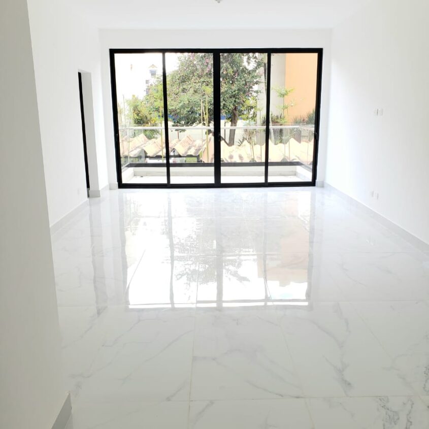 Amplio Apartamento de Oportunidad en Torre en Villa Olga Santiago, RD