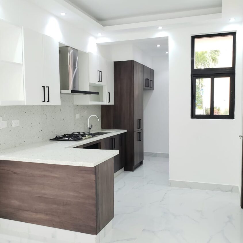 Amplio Apartamento de Oportunidad en Torre en Villa Olga Santiago, RD