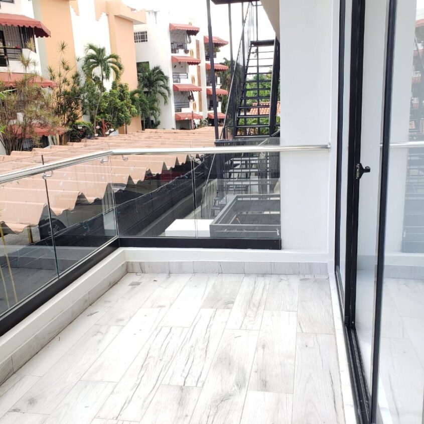 Amplio Apartamento de Oportunidad en Torre en Villa Olga Santiago, RD